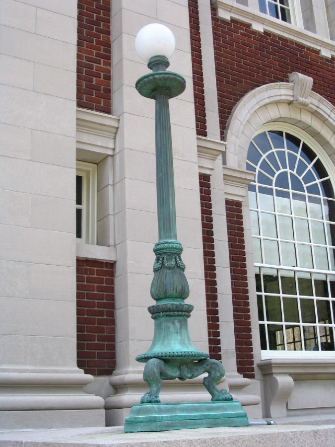 CONNECTICUT APPELATE CORTHOUSE - ARCHITECTURAL METALWORK